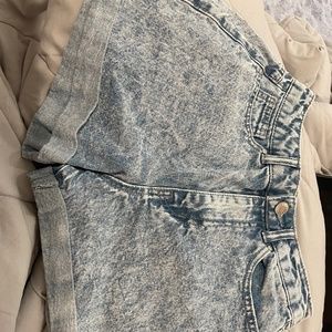 Jean shorts light wash